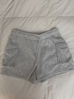 Cozy Gray Cargo Sweat Shorts for Women Soft/Stretch